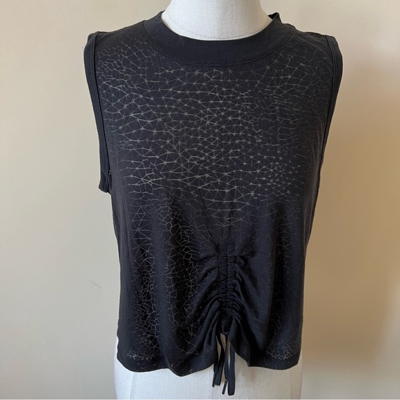 Lululemon Cinch Me Up Front Tank Top in Black 26108 - Picture 7 of 10